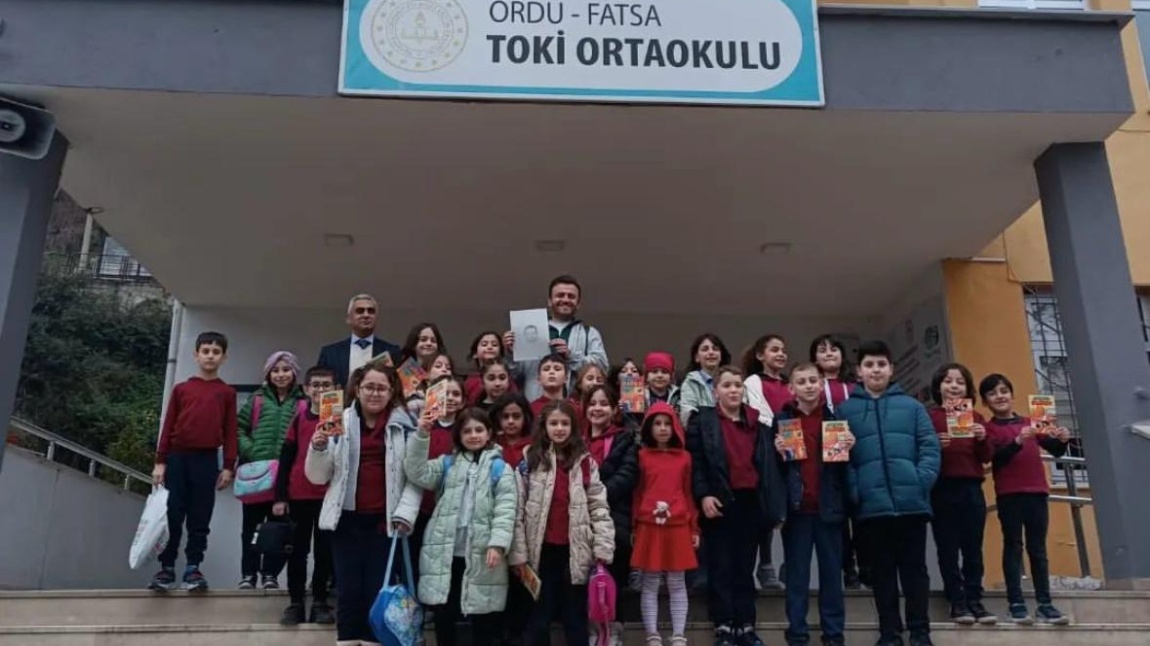 Eğitimci Yazar Caner Sarıoğlu ile Söyleşi